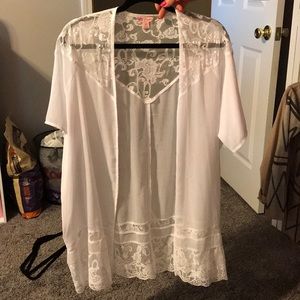 Candies white kimono